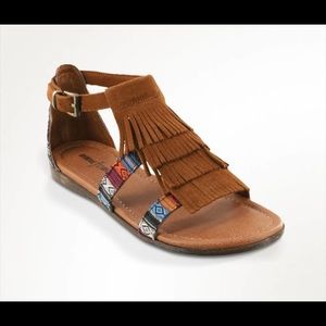 Minnetonka Maui Sandals Size 8 women’s